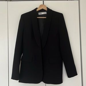 Black blazer Zara